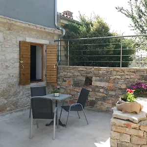 Apartment Hedona, Pula